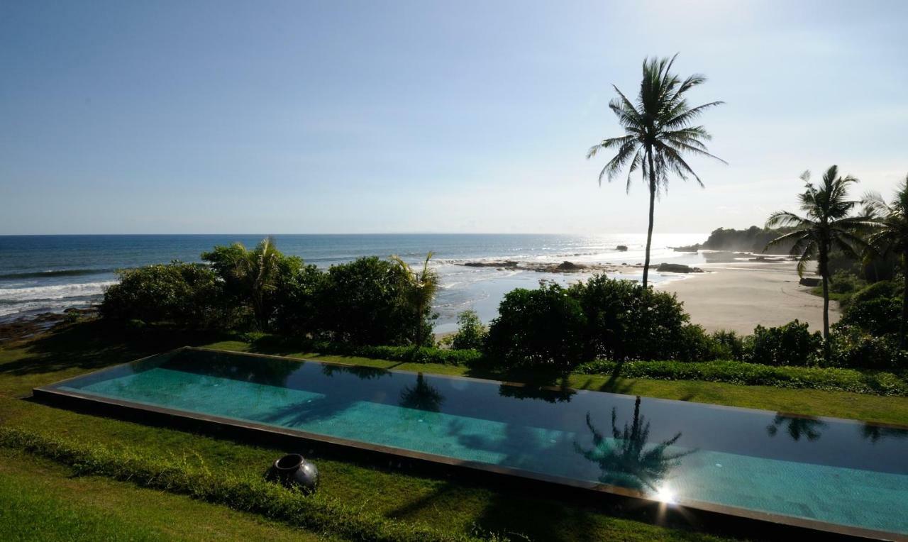 Bulung Daya Beach Villa Retreat Антасари Экстерьер фото
